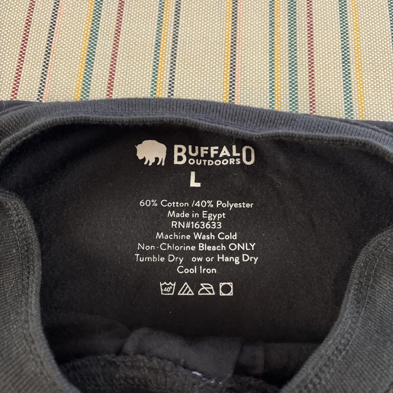 Buffalo Outdoors Henley Shirt Mens Large Black 3-Button Short Sleeve Pocket