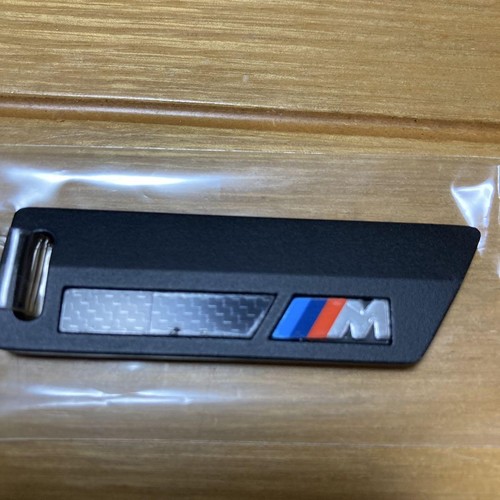 BMW M Series Logo Keychain Black Slim Plastic Metal Rare Collection - 第 3/4 張圖片