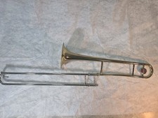 Jupiter JSL-432 Trombone with hard case and mouthpiece.