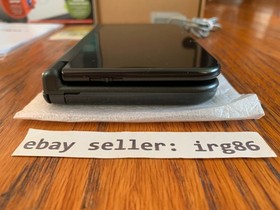 Nintendo New 3DS XL black console system complete in box protector US model