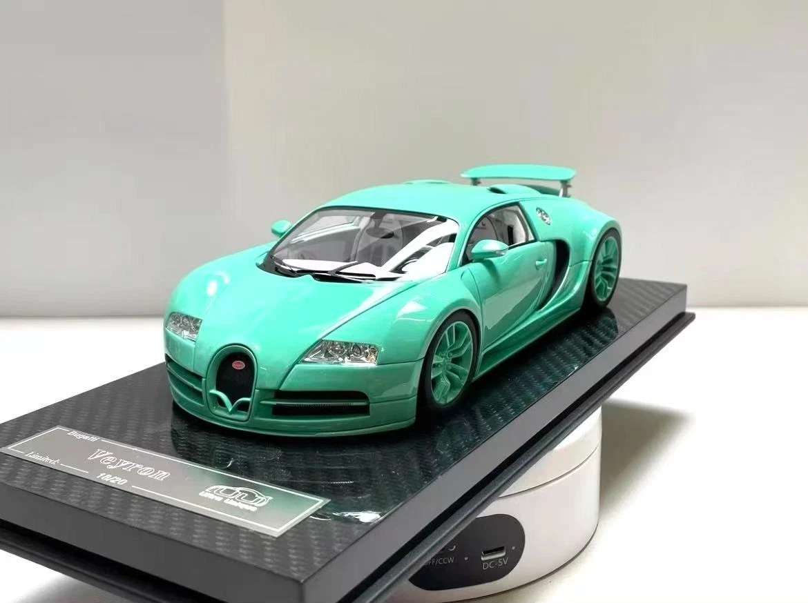 SUPER RARE* UU Model 1/18 Bugatti Veyron Mansory Tifanny Blue
