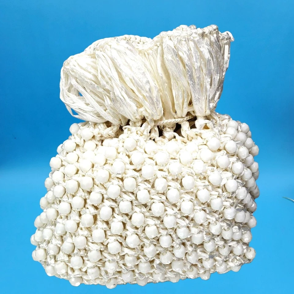 Vintage 1960s Beaded Drawstring Purse • Handmade in Hong Kong • Off White Satin - Image 4 of 4