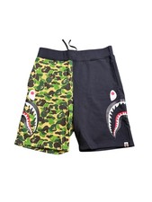 A Bathing Ape Camo Side Shark Sweat Shorts Mens 2XL Black Green Drawstring Waist