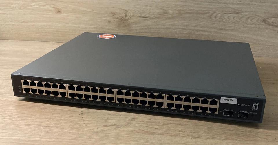 LevelOne GEP-5070 GEP5070 48 GE PoE-Plus + 2 GE SFP L2 Managed Switch 4