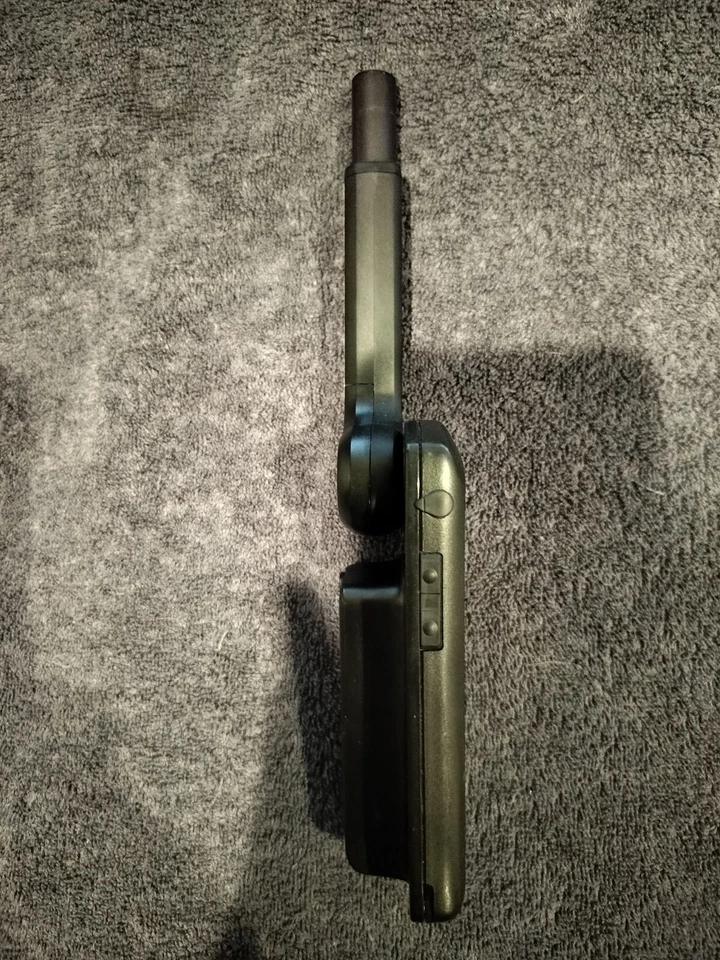 Teléfono satelital Globalstar para Preppers. Tiempo de aire con descuento / Excelente estado Foto 3 de 4