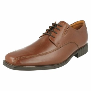 clarks tilden walk dark tan