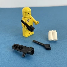 LEGO Classic Space Astronaut Minifigure Yellow w/ White Air Tanks W Accessories