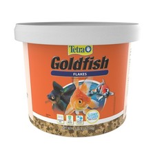 Tetra Goldfish Flakes Nutritionally Balanced Diet Fish Food, 4.52 lb Bucket