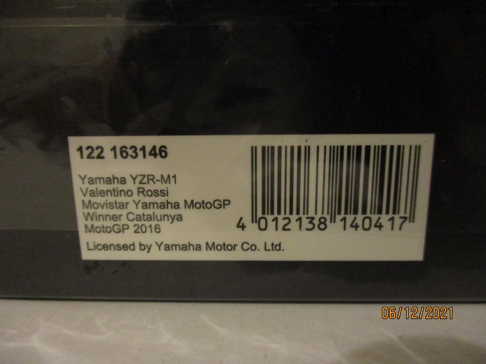 YAMAHA YZR-M1, #46, Valentino Rossi, 2016 Catalunya GP, Winner, L.E. 1608 Stk.!! - Bild 4 von 4