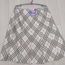 Burberry London Plaid Pleated Skirt Beige Brown Size 44 Cleaned