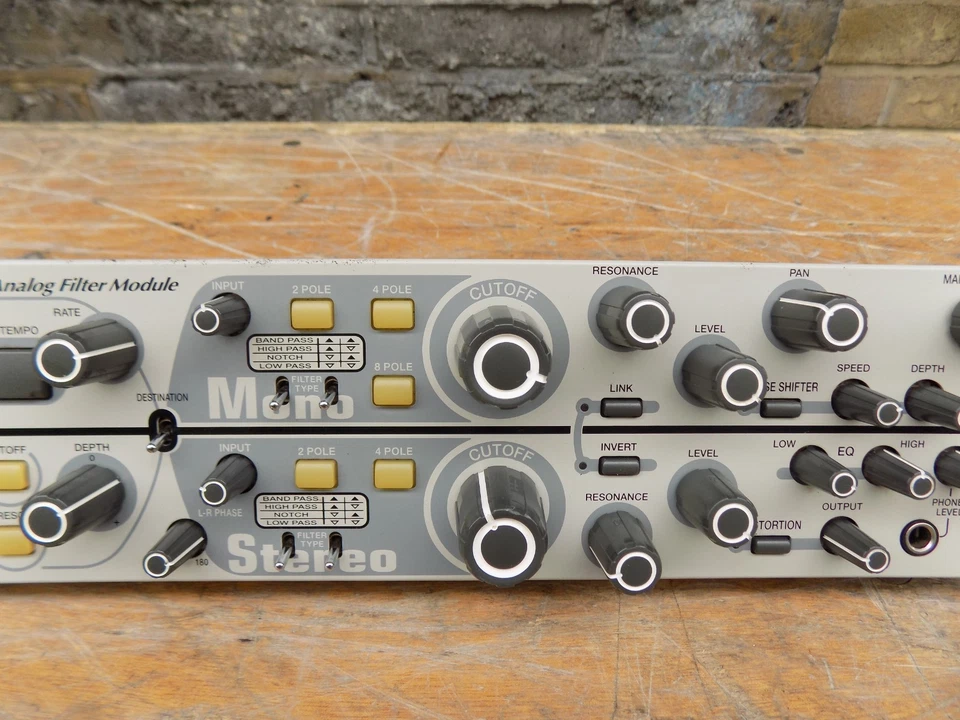 AKAI MFC-42 MFC42 Analog Analogue Filter Rack Unit Module Effects Stereo & Mono - Image 3 of 4