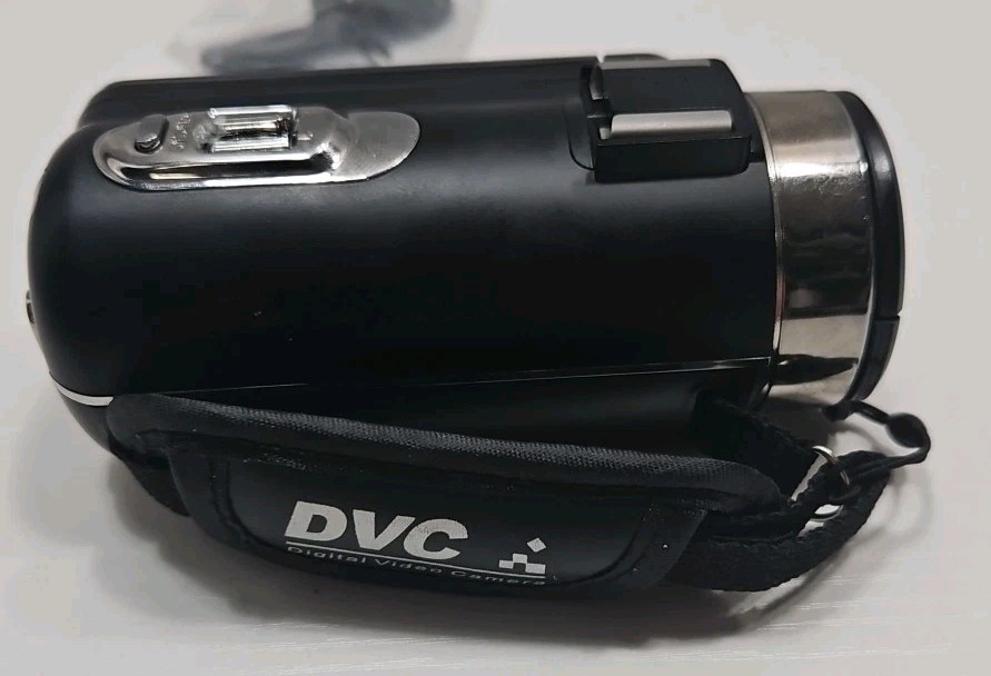 DVC IR 2.7K 2688 X 1520p High Definition Digital Video Camera 30.0