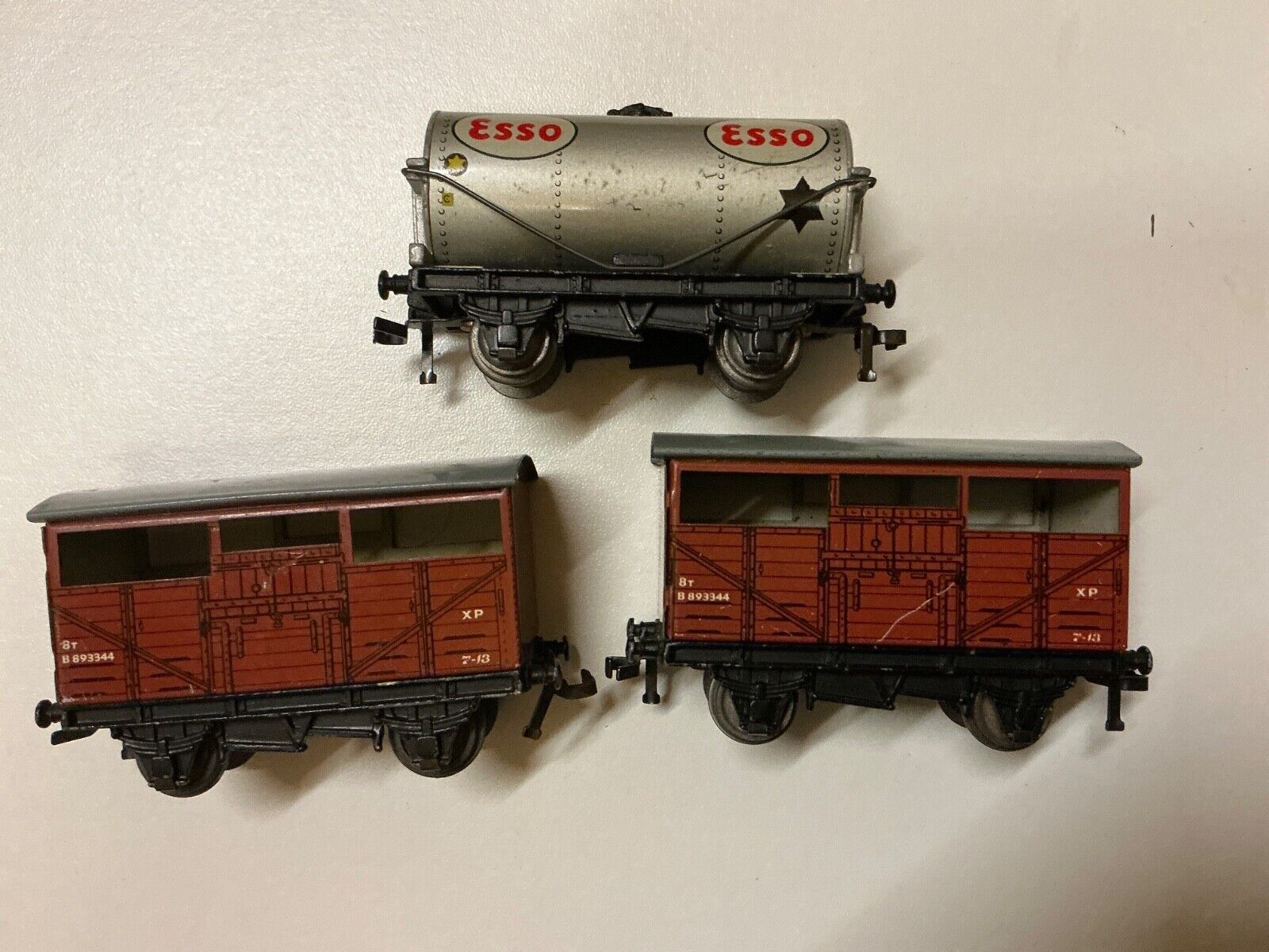 Picture 2 of 4