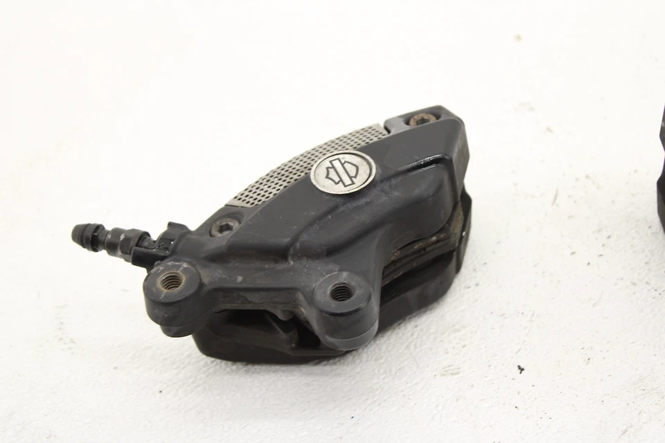 Pinzas de freno delanteras derecha izquierda Harley Davidson Touring Electra Road 2008-2023 Foto 2 de 4