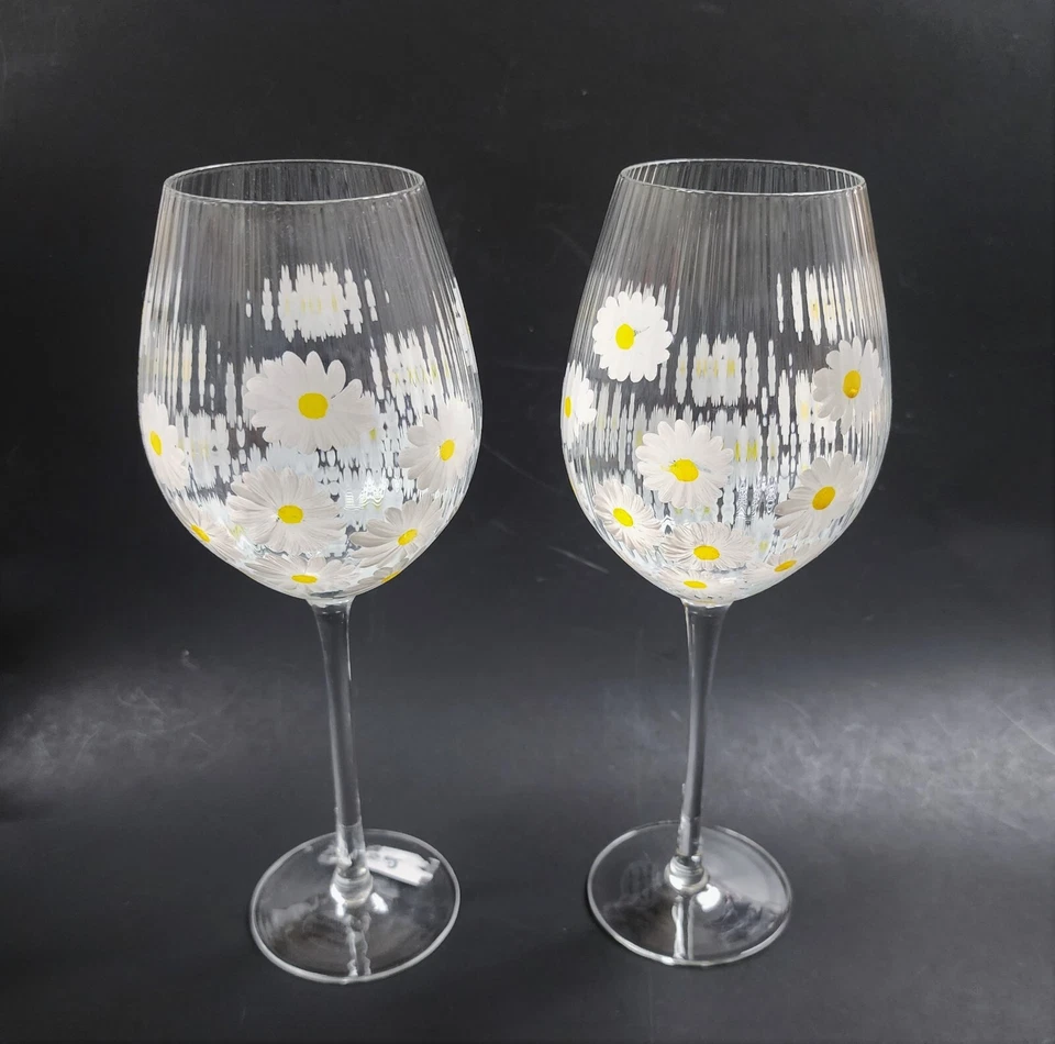 NUEVO JUEGO DE 2 PIEZAS CRISTALES TRANSPARENTES, MARGARITA PINTADA A MANO EN BLANCO, COPA DE VINO AMARILLA, COPA Foto 2 de 4