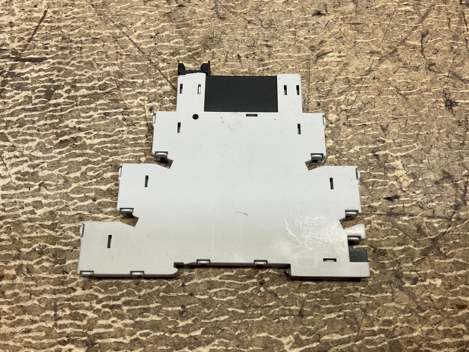 Allen Bradley 700TBS24 Solid State Relay 24 VDC Coil Ser. B 700HLT1U