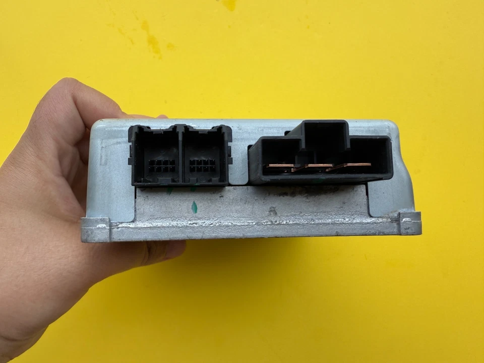 Módulo de control de columna de dirección asistida KIA SOUL 2017-2019 OEM B256399600 Foto 4 de 4