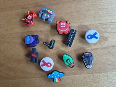 12 Jibbitz Schuh Pins Crocs Anstecker MIX Ninjago Kai Elefant Schleife Skelett 