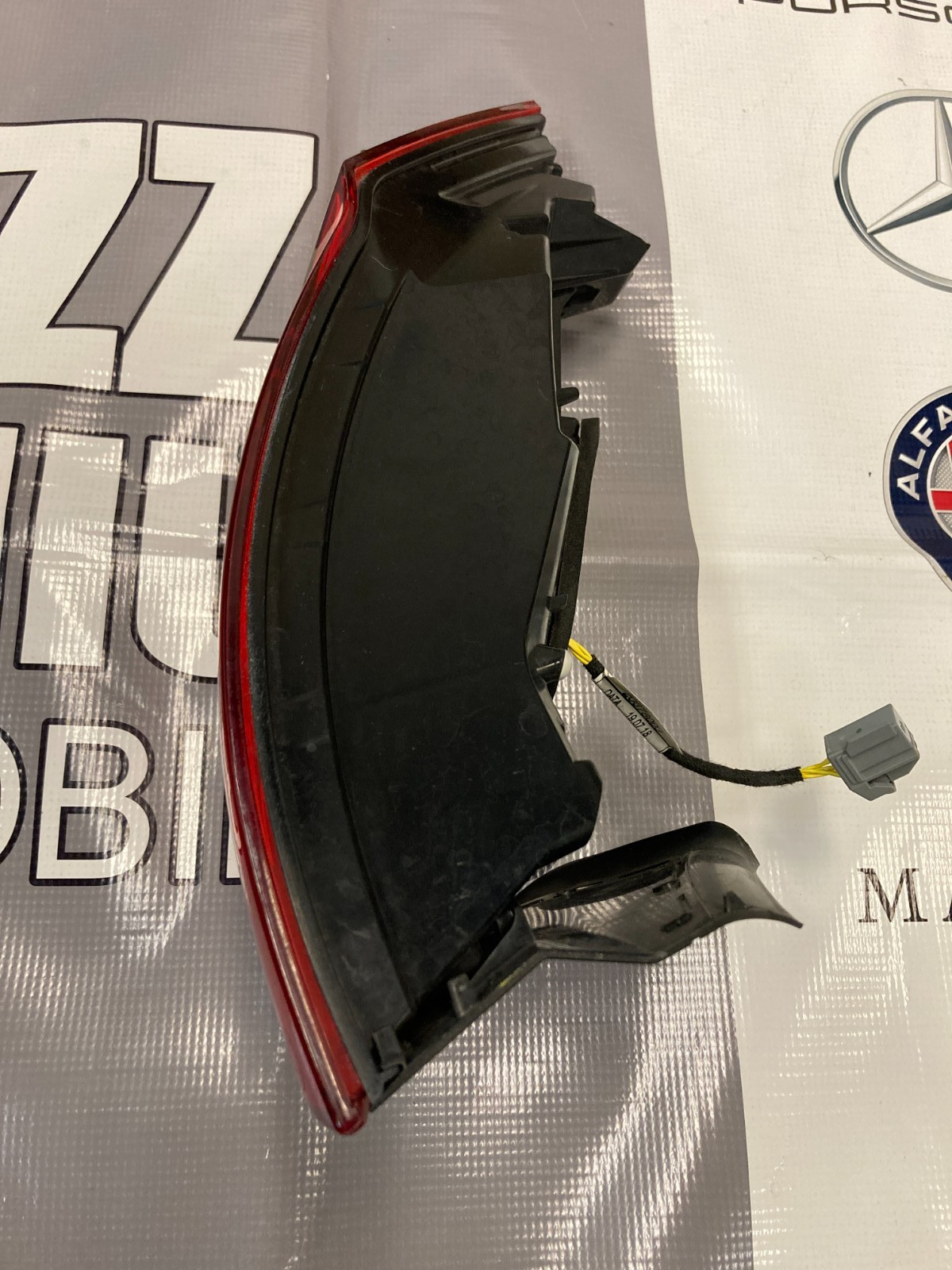 OEM Maserati Right Hand Outer Tail Light, Levante Trofeo, 670106832