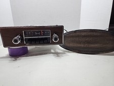 OEM 1972 FORD TORINO AM PUSHBUTTON RADIO W/KN...
