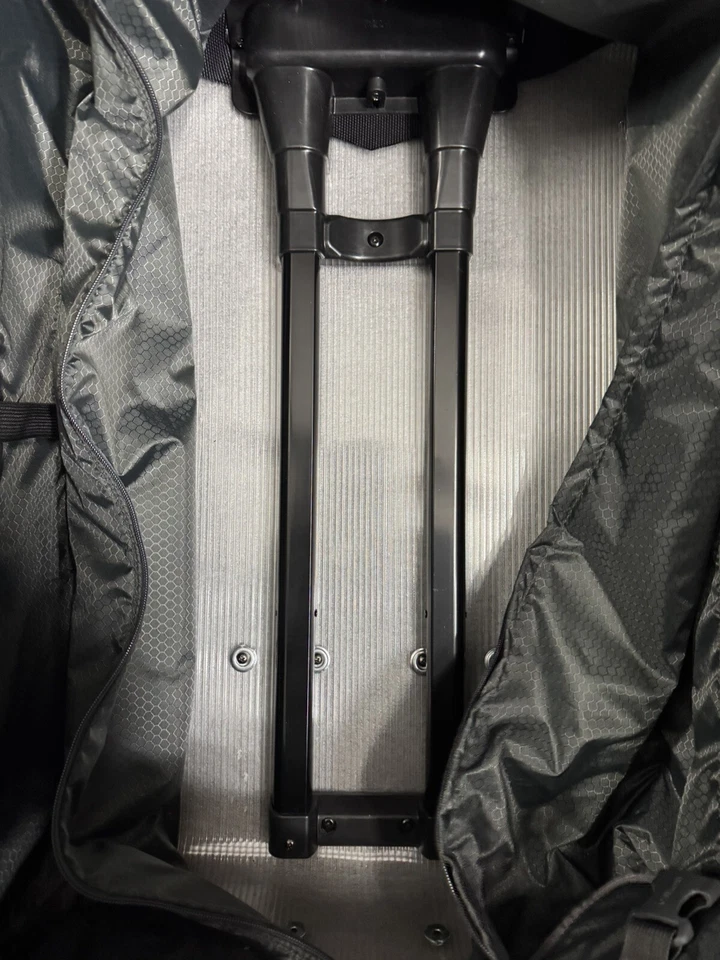 "Maleta de viaje grande con ruedas verticales de 30"" Andiamo Usa negra de nailon balístico ¡Leer! Foto 3 de 4