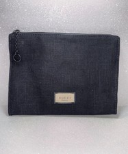 GUCCI BEAUTY BLACK BAG ZIP CLOSURE COSMETICS BAG STORAGE BAG OR TRAVEL BAG NEW