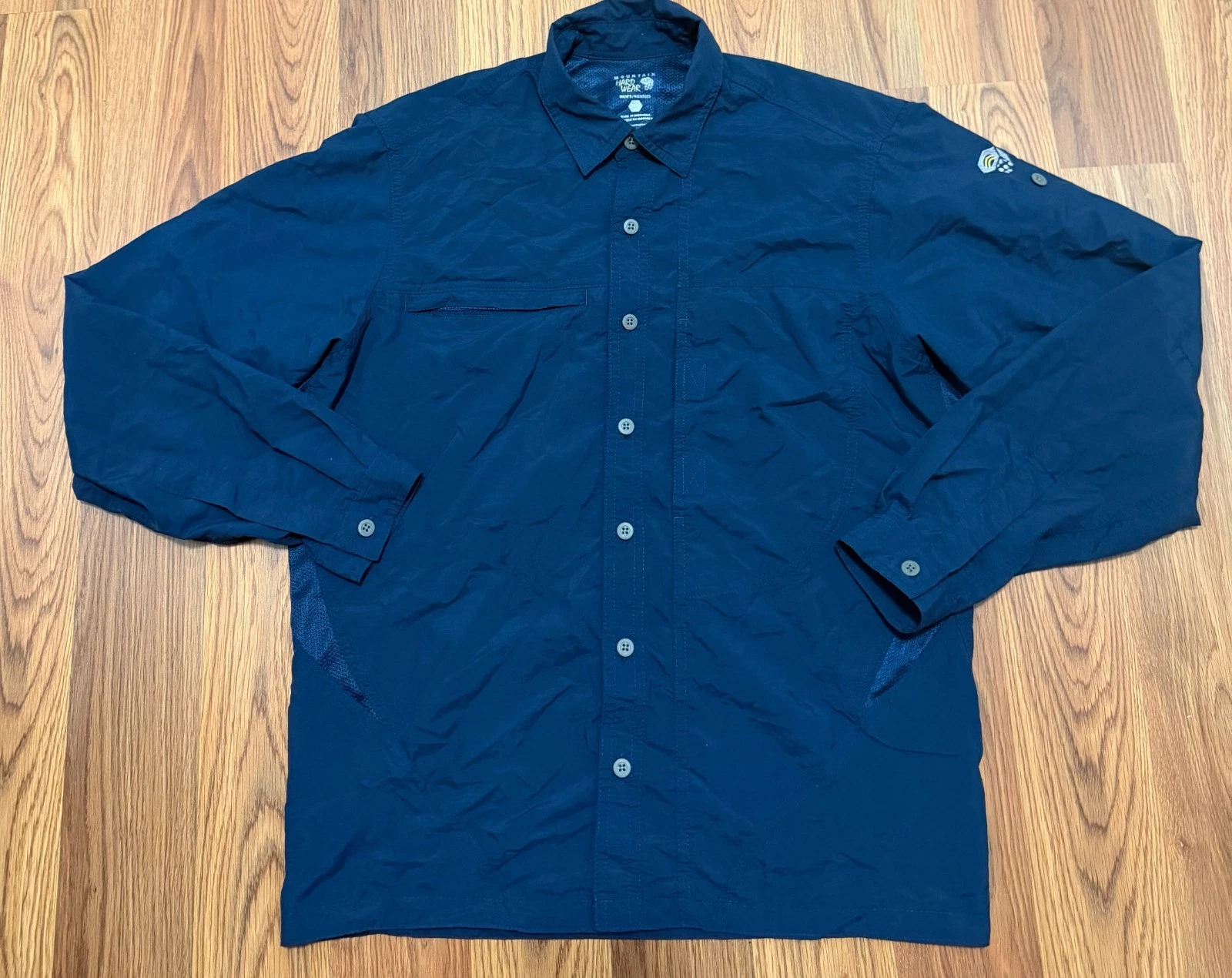 Mountain Hardwear Shirt Mens Medium Hiking Trail Nylon Vent Outdoor