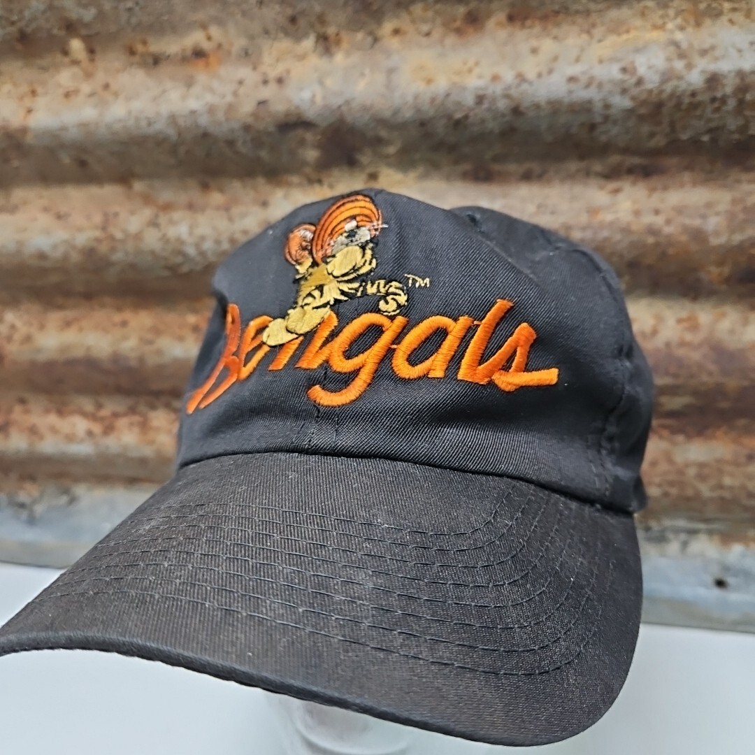 Vintage Cincinnati Bengals Sports Specialties Mascot Script Twill