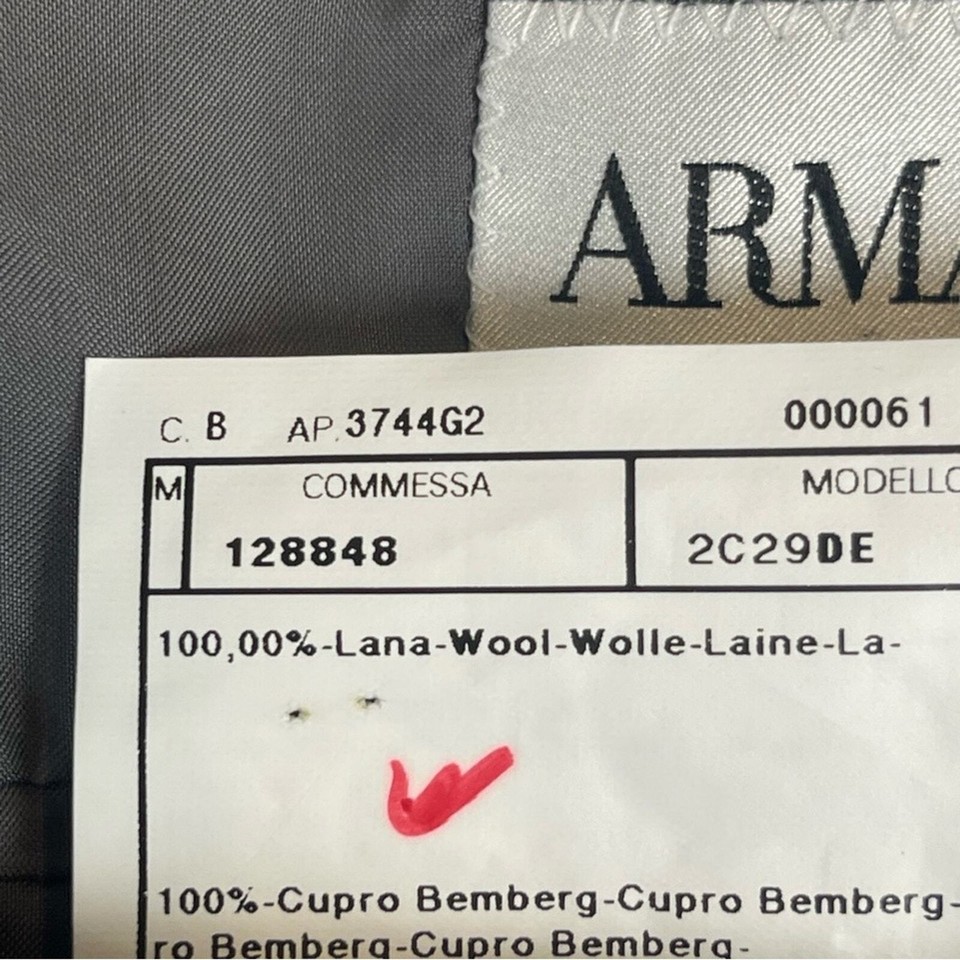 Armani Collezioni Men's Plaid Lined Sport Coat Three Button Front Grey