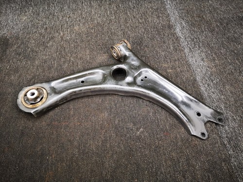 Skoda Superb 3T VW Touran 1T Querlenker Vorne Rechts 1K0407152BG