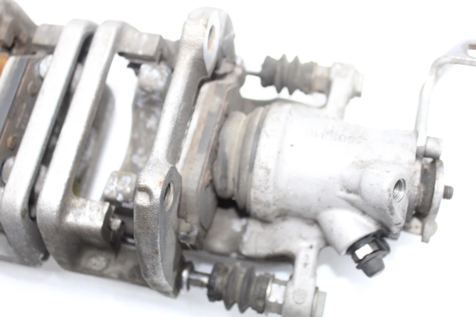 PAR DE PINZAS DE FRENO TRASERAS IZQUIERDA Y DERECHA MINI COOPER COUNTRYMAN 11-16 Q4992 Foto 3 de 4