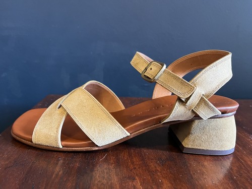 Chie Mihara Sandal Quiko Block Heeled Suede UK Size 7/EU 40 Made in Spain - Picture 3 of 15