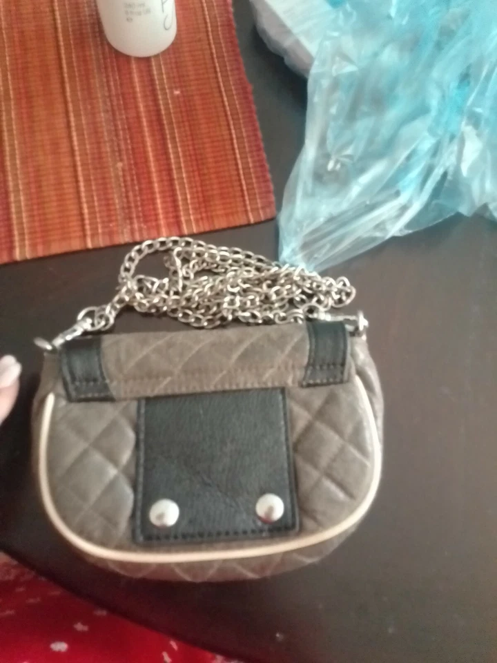 Guess маленький Messenger сумочка - Изображение 2 из 4