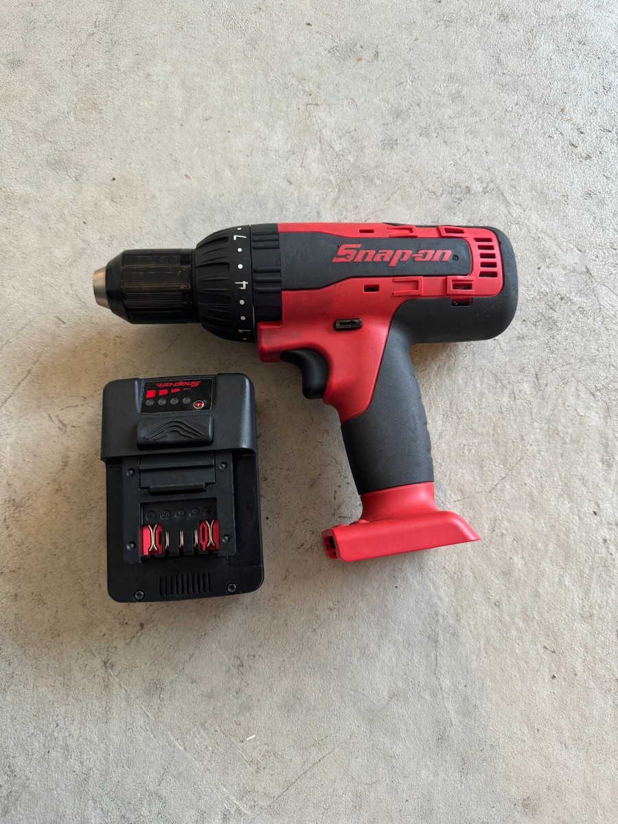 Snap on Cordless Hammer Drill (RED) 18V, 18V battery and charger included