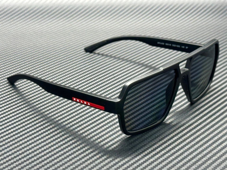 PRADA LINEA ROSSA PS A06S DG002G Negro Rubbo Gris Polarizado Para Hombre 59 mm Sungla Foto 3 de 4