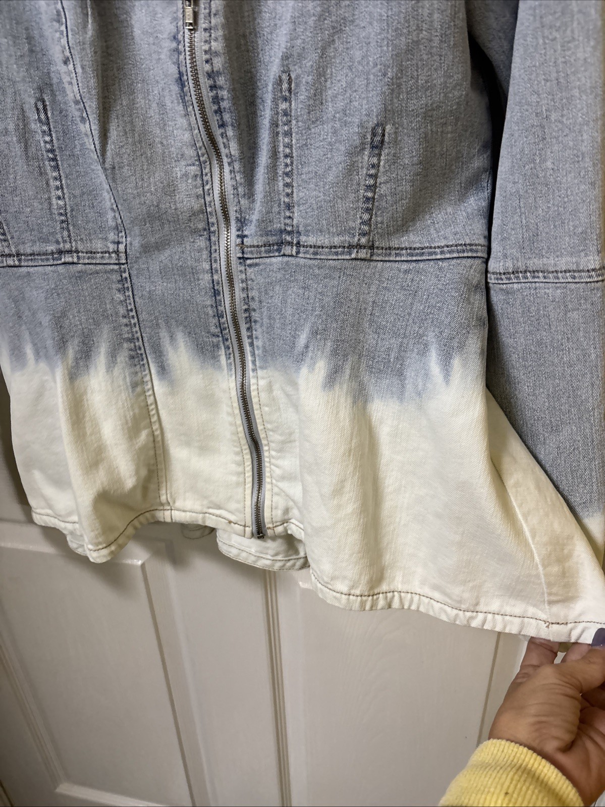 C Wonder by Christian Siriano Denim Peplum Moto Jacket Sz Large Fadeout Wash