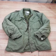 Vintage US Army M65 Field Jacket Mens Medium Green Coat Cold Weather Liner