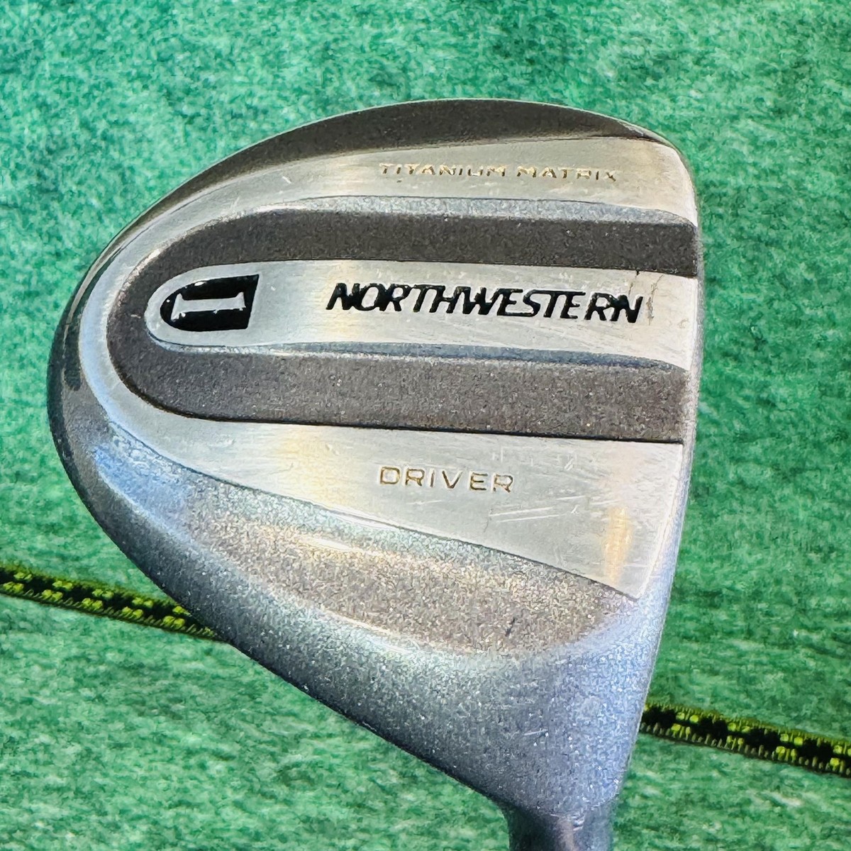 Northwestern Titanium Matrix Driver Mens RH 44.5 In Graphite Gray