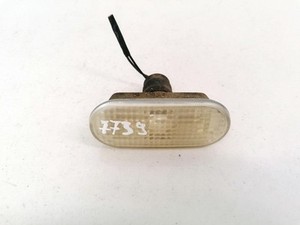 1J5949117 Seitenblinker (Kotflügelblinker) Vorne Rechts  Volkswa DE1560602-18
