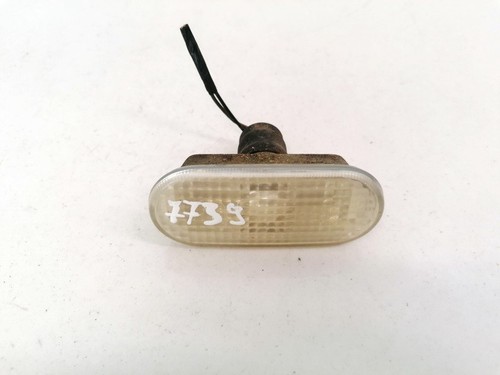 1J5949117 Seitenblinker (Kotflügelblinker) Vorne Rechts  Volkswa DE1560602-18