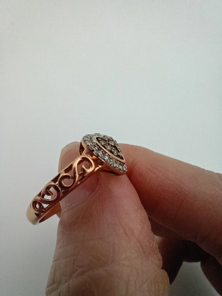 Женское круглое коричневое кольцо-сердце из розового золота 10 карат с бриллиантом 1/4 карата - Изображение 3 из 4