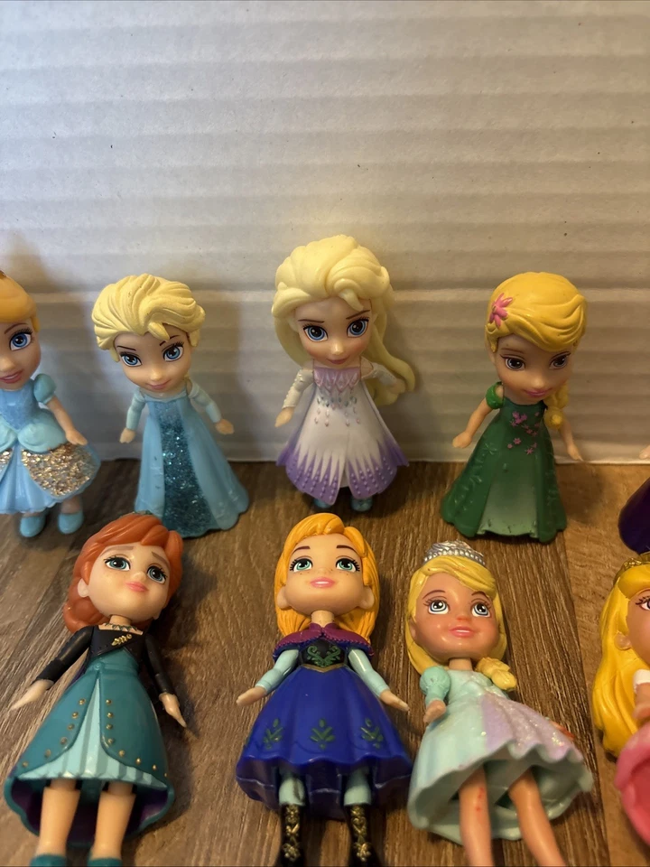 Disney Princess Posable Mini Toddlers Lot 13 dolls (8) Glitter Free Ship - Image 3 of 4