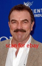 Magnum PI - Tom Selleck - Exclusive PHOTO 8x10 Rare FOTO 35450