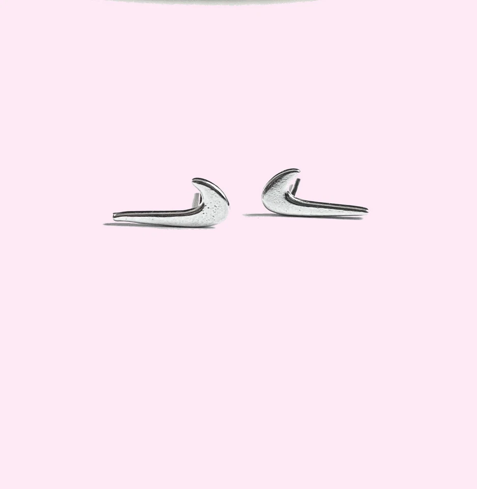 NIKE SWOOSH Stud Earrings - Silver / Grey / Gold - Gift - Earrings - Image 4 of 4