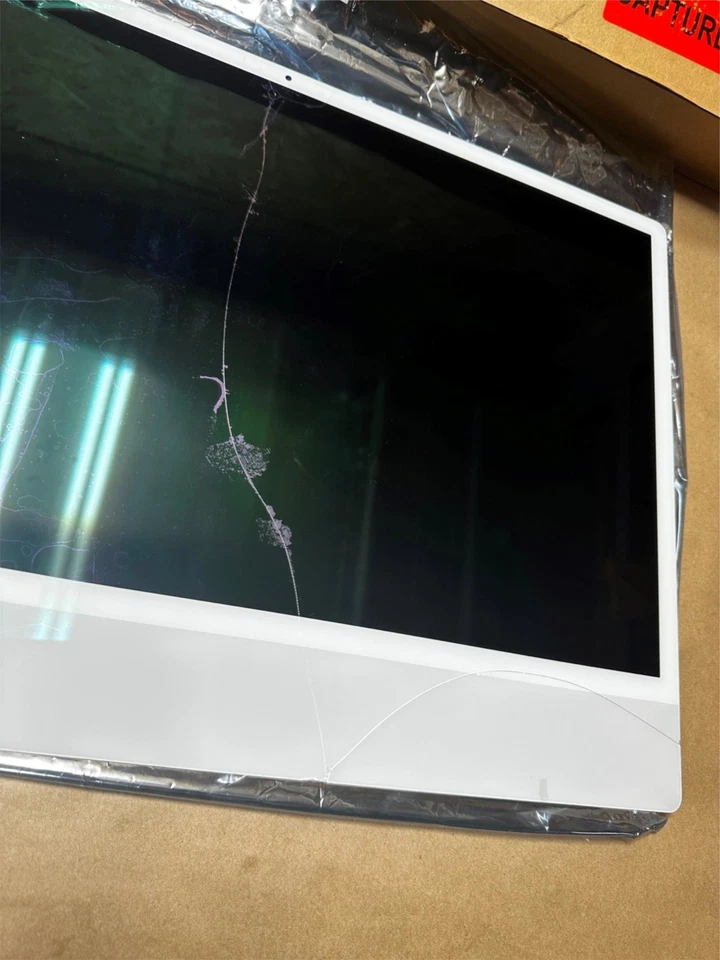 Apple iMac 661-16565 24" M1 A2438 A2439 White Silver LCD Display Screen - Broken - Image 3 of 4