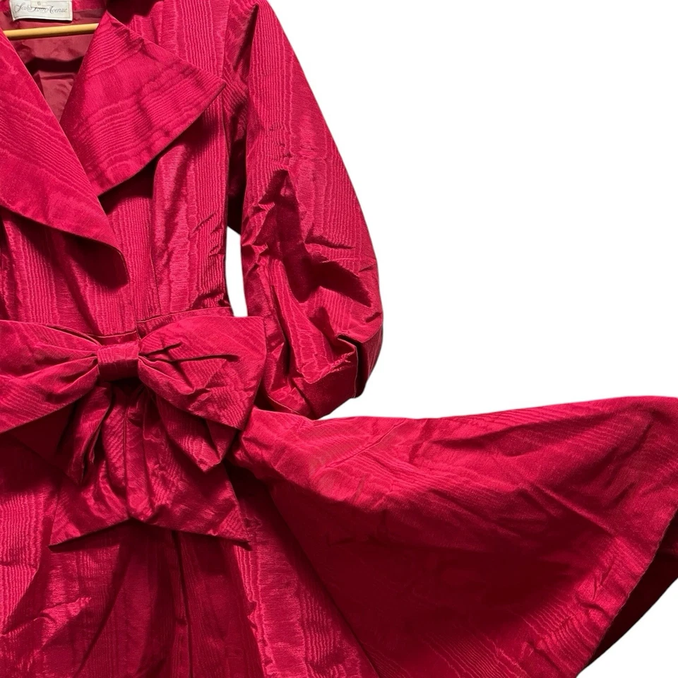 Vestido envolvente rosa vintage años 80 con lazo de gran tamaño y mangas abullonadas Saks Fifth Avenue Foto 4 de 4