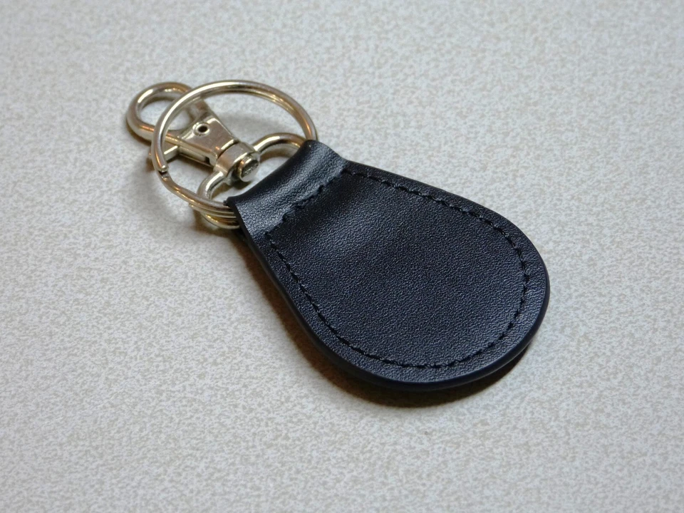 Original VW Leder Schlüsselanhänger Volkswagen Keyholder Geschenk Anhänger - Bild 3 von 3