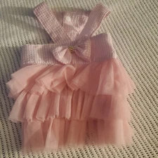 Int'l Pet Supplies Size M Pink Sear Sucker/lace Doggie Dress