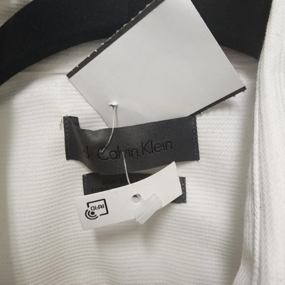 Calvin  Klein Slim Fit Non iron Tall 16 34/35 white - Image 3 of 4