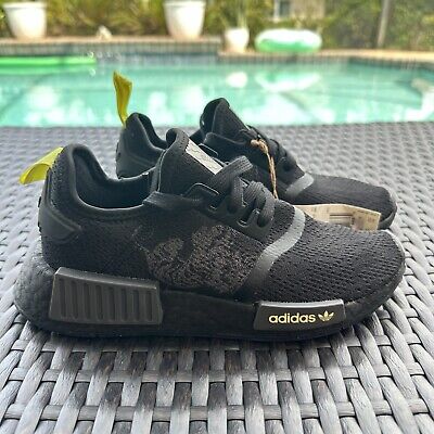 Adidas NMD_R1 Tokyo - Dragon Men's Athletic Shoes GY3458 Adidas NMD_R1 Tokyo - Dragon Men's Athletic Shoes GY3458
